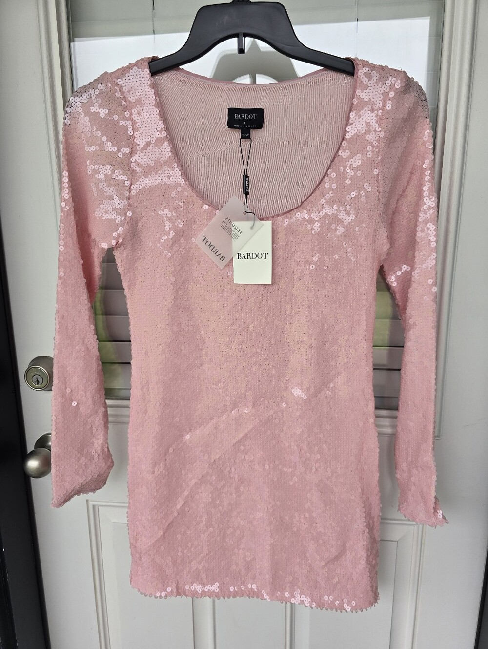 Anthropologie Bardot Pink Sequin Dress Sz S Long Sleeve Scoop Neck Cocktail NWT - Picture 3 of 10